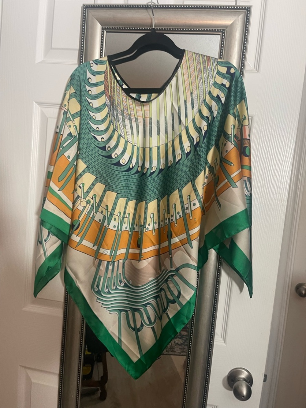 Green & Cream Graphic Silk Scarf one size fits all